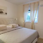 Luxury Nicole 2 Apartman