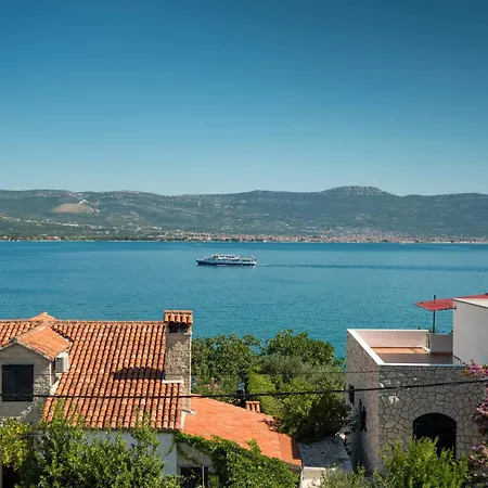 公寓 Luxury Nicole 2