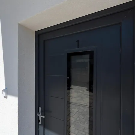 Luxury Nicole 2 Appartement