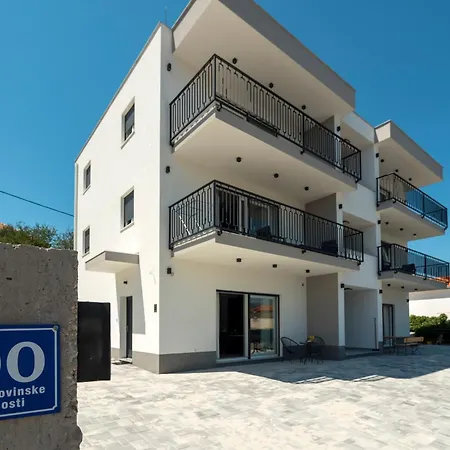 Luxury Nicole 2 * Trogir