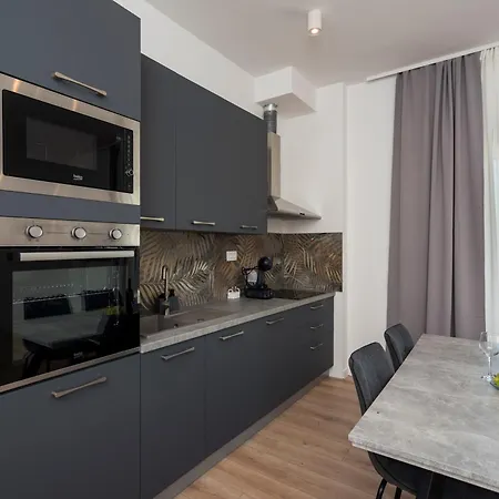 شقة Luxury Nicole 2 تروغير