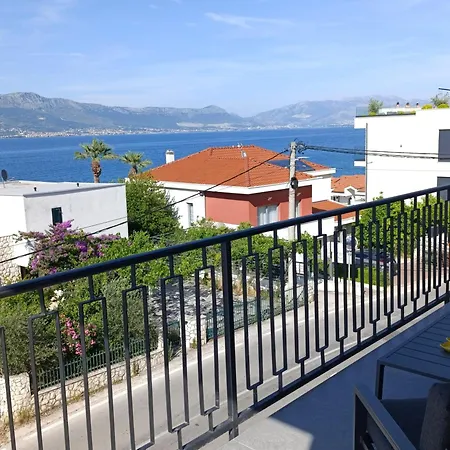 Apartment Luxury Nicole 2 *