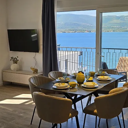 Luxury Nicole 2 تروغير