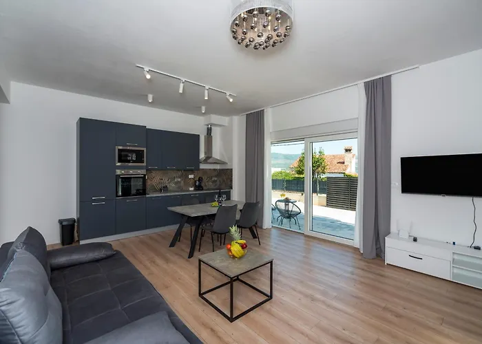 Luxury Nicole 2 Apartment Trogir